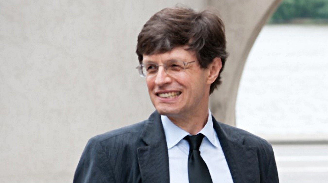 © Aleksander Madyda